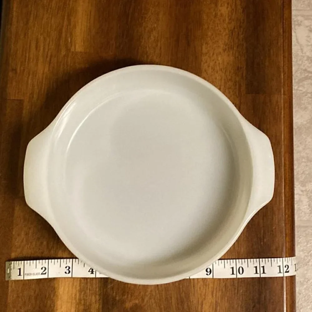 Anchor Hocking Vintage FireKing Petite Potager Round Casserole Dish
